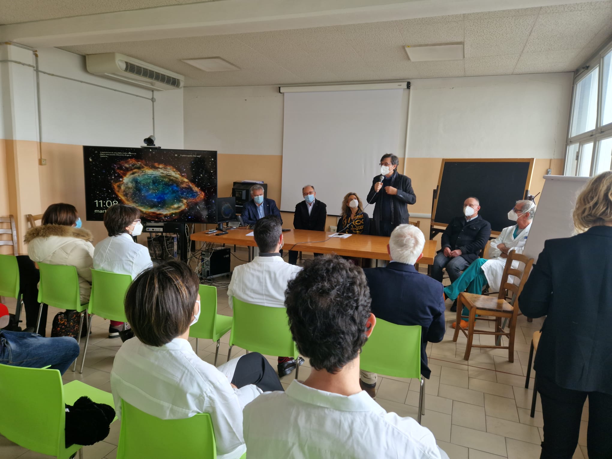 CONFERENZA (2)